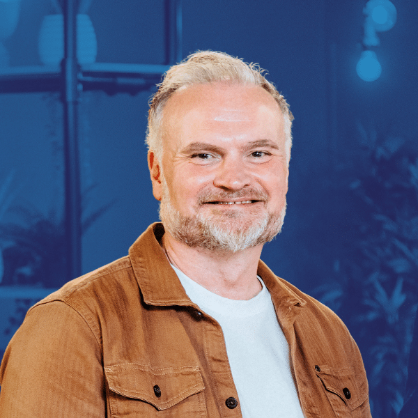 Chris Edwards – Blue Background